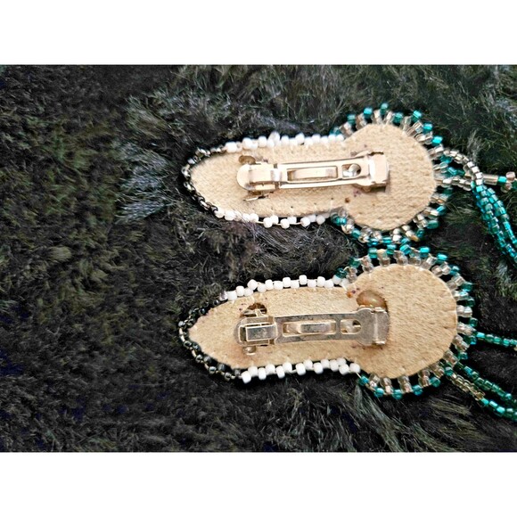 NATIVE AMERICAN OJIBWE HANDMADE 2 in LONG BEADED FEATHER SET GREEN main image 4